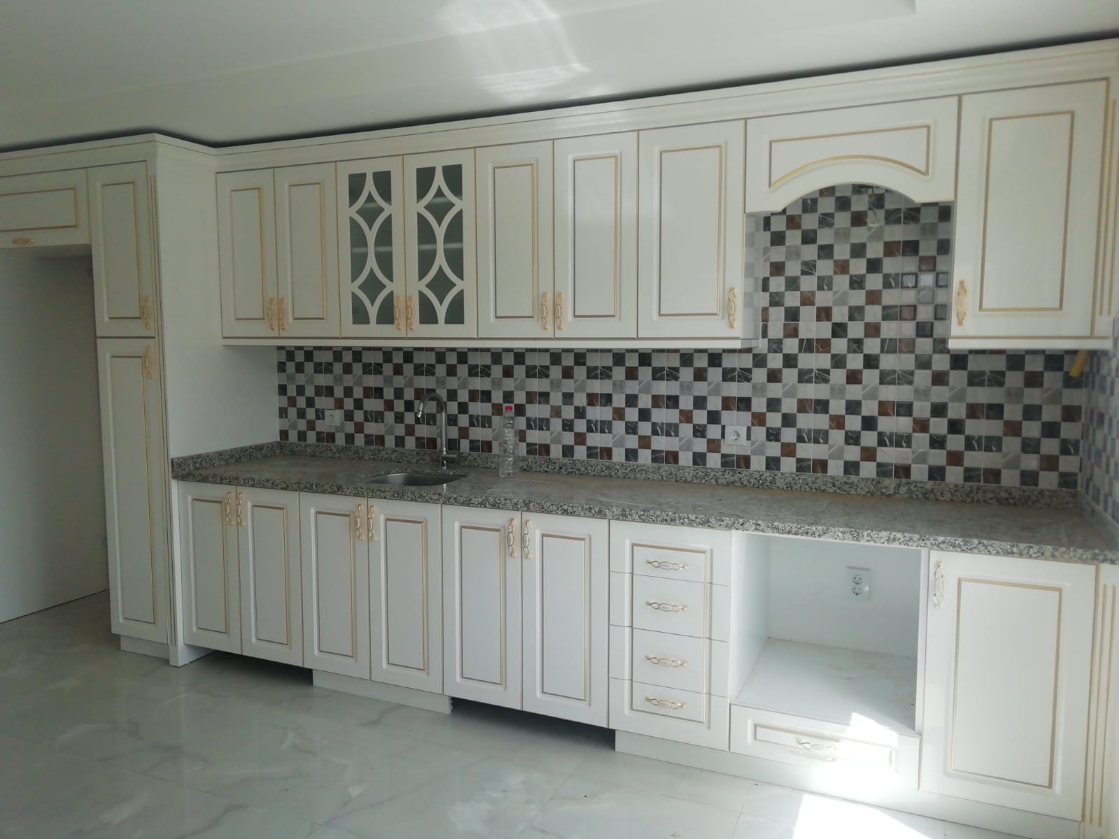 mersin-boya-tadilat-mutfak-dekorasyon-01 (27) mersin-boya-tadilat-mutfak-dekorasyon-01 (27)