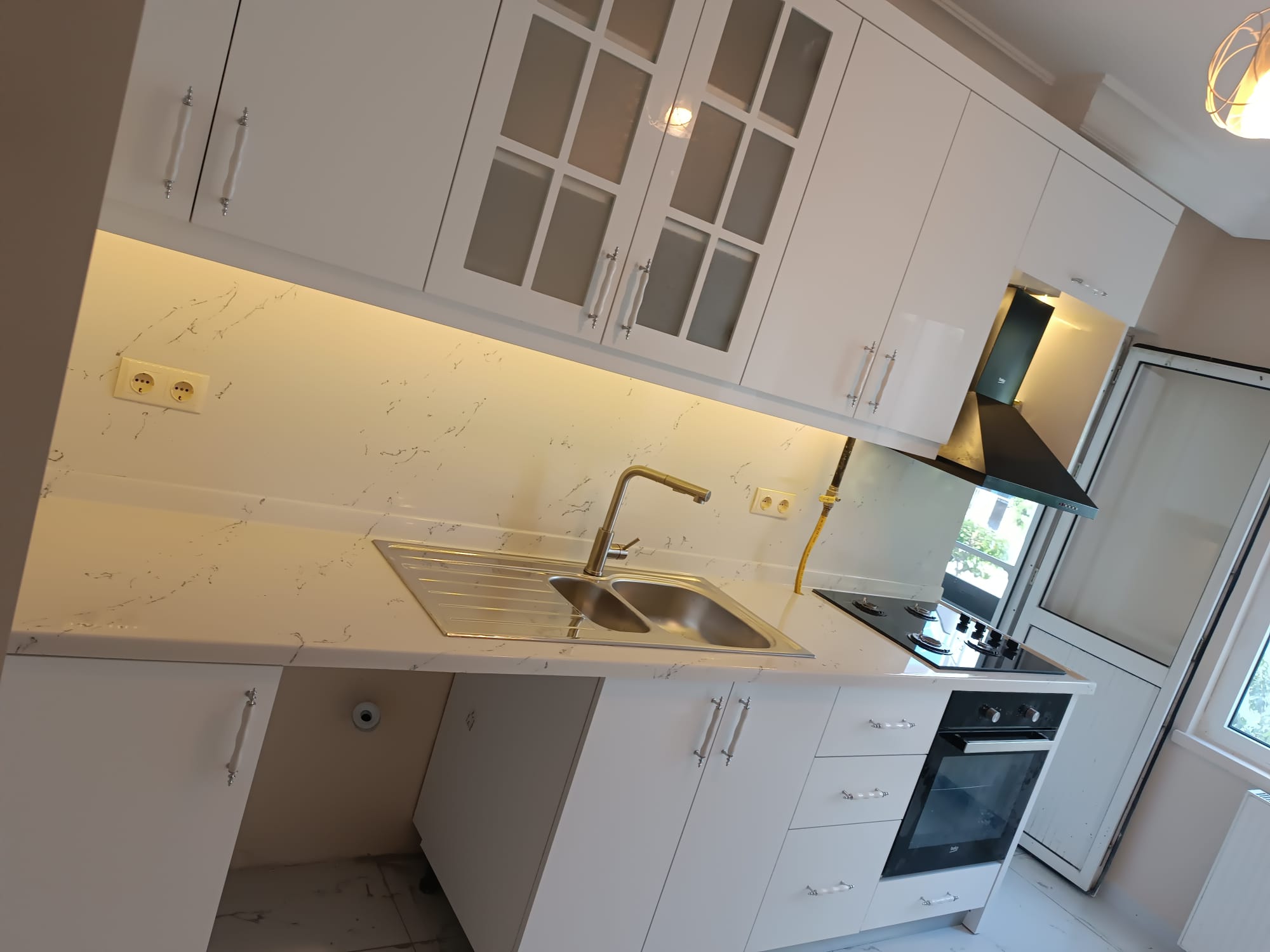 mersin-boya-tadilat-mutfak-dekorasyon-01 (4) mersin-boya-tadilat-mutfak-dekorasyon-01 (4)